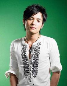 范逸臣照片,光影交织的帅气魅力