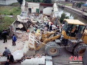 开铲车图片,开铲车作业现场实拍  第2张